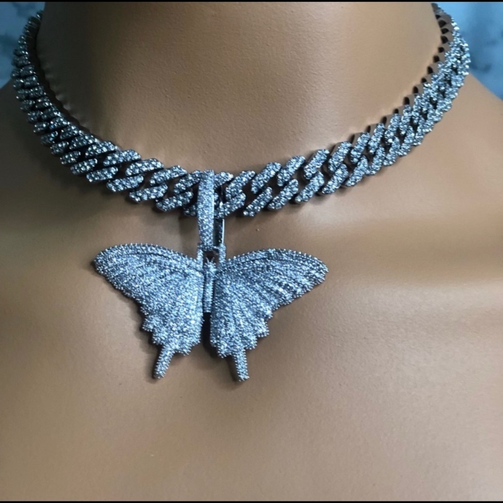 silver Cuban butterfly choker Necklace - Picture 1 of 3